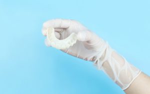 Types of movable tooth laminate